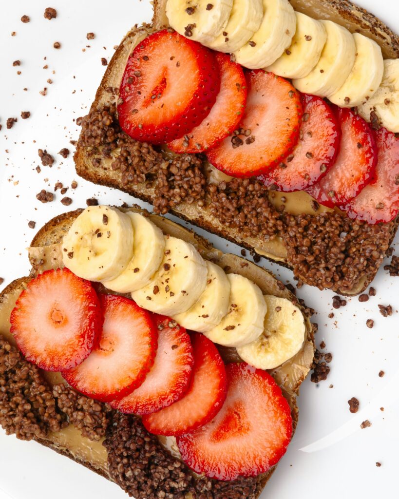 toast with banana and strawberry slices